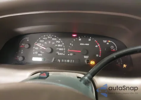 2002 Ford Excursion Limited из США, поврежденный, VIN 1FMSU43F32EC84570